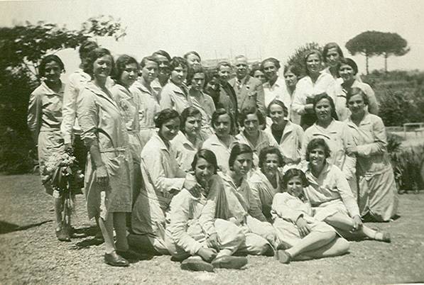 le studentesse dell'educandato "Sant'Orsola"